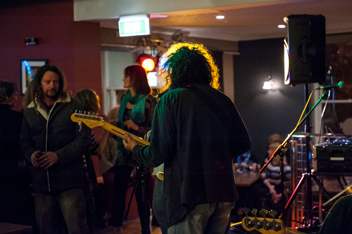 Billy Warner jamming with Buddy Knox